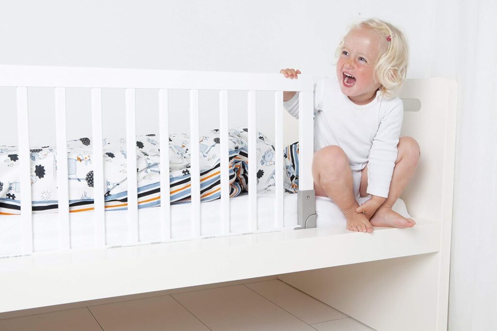 BabyDan Wooden Bed Guard white